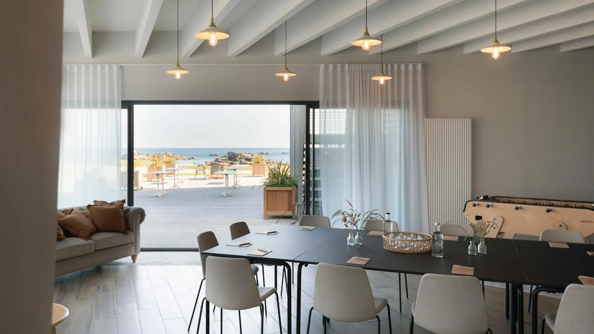 Hotel De La Mer & Spa ブリニョガン・プラージュ